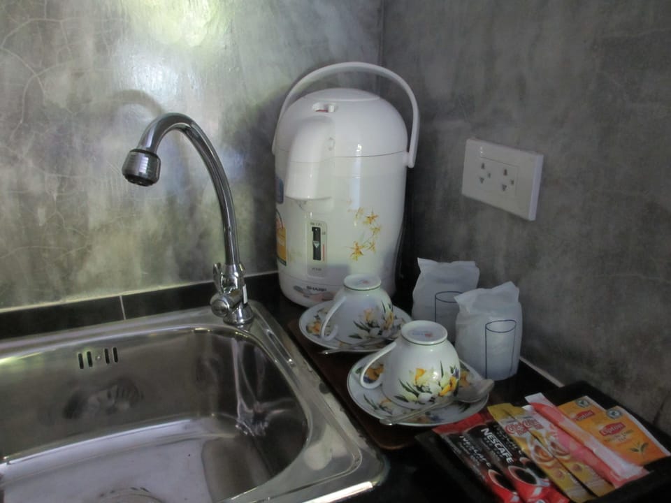 Standard Double Room | Coffee and/or coffee maker