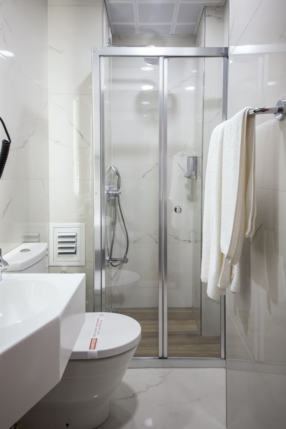 Minibar, in-room safe, desk, soundproofing