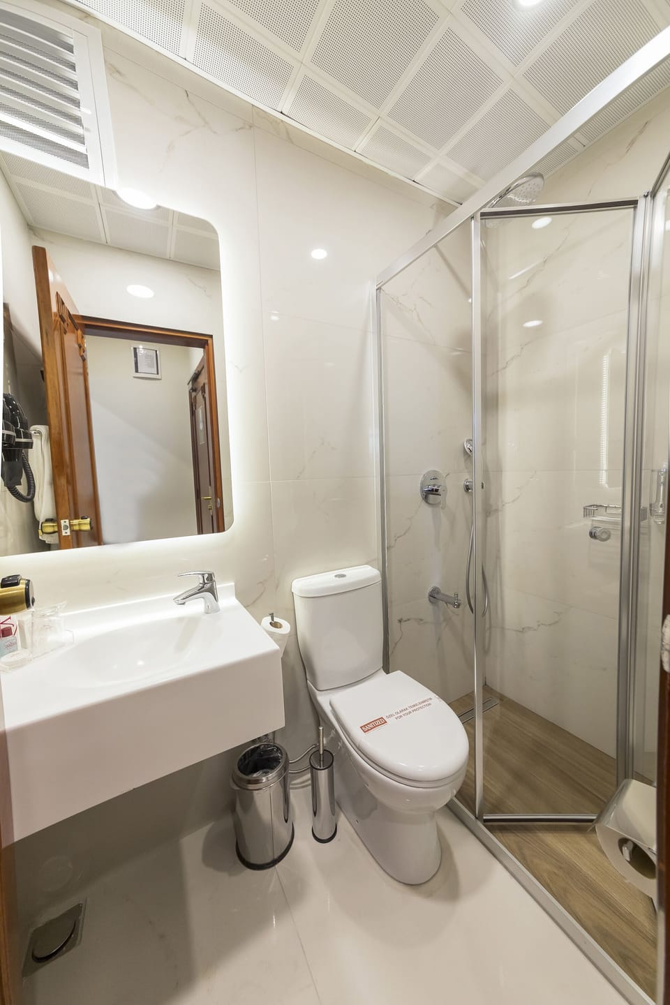 Vardar Palace Hotel - Special Class Hotel in Istanbul