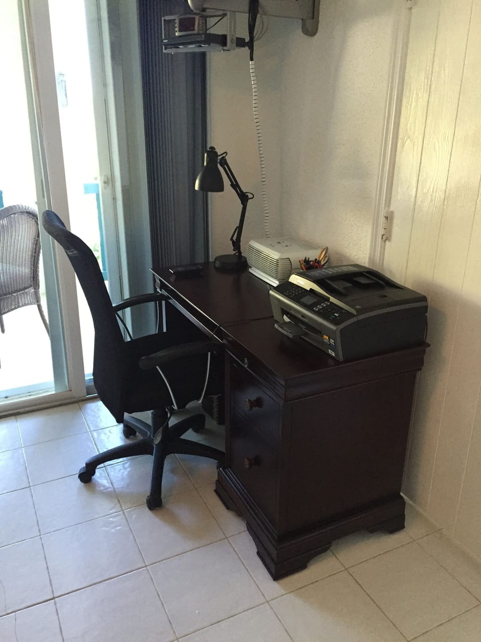 Work Station