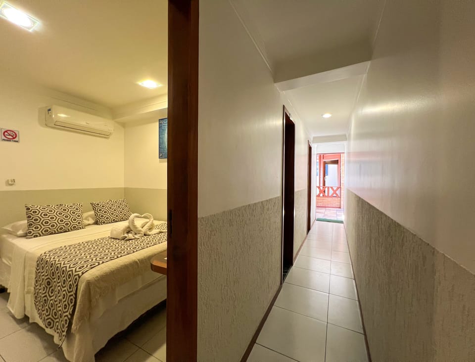 Economy Double Room, 1 Double Bed | Minibar, free WiFi, bed sheets
