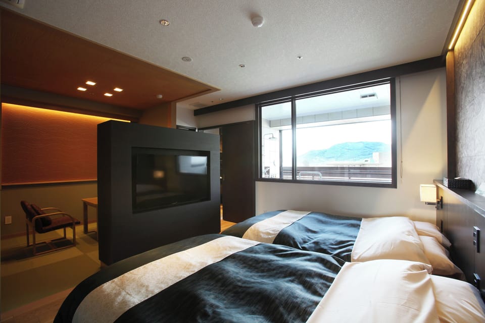 Japanese Western Style Standard Room, Open-air Bath, Non Smoking | In-room safe, WiFi, bed sheets