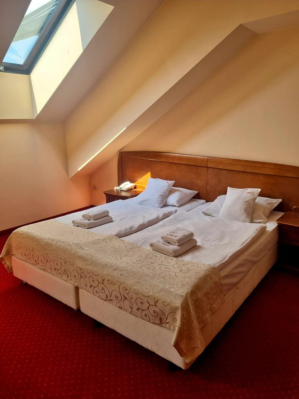 Deluxe Double Room | Premium bedding, desk, laptop workspace, blackout drapes