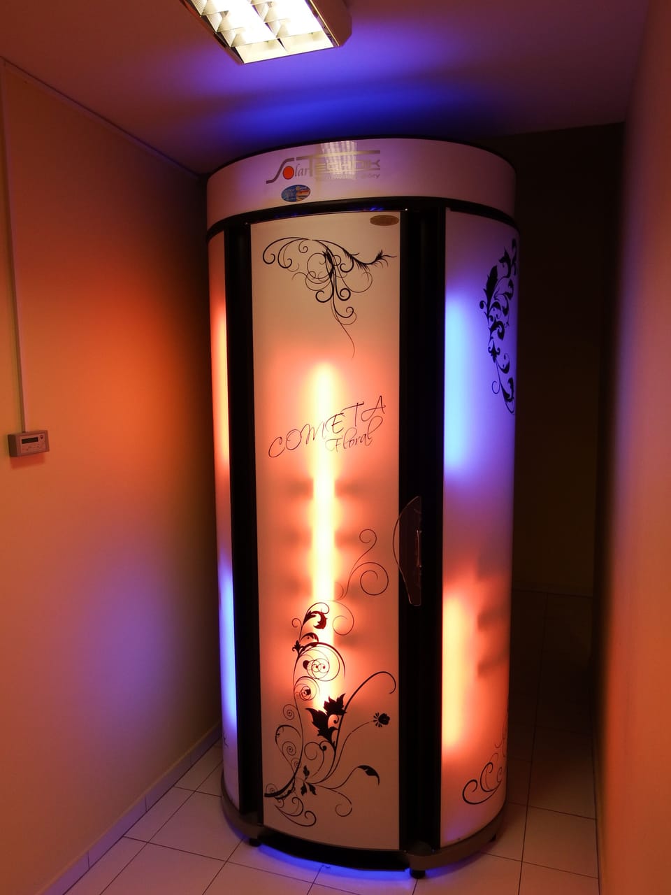 Body treatments, hydrotherapy, aromatherapy, Swedish massages
