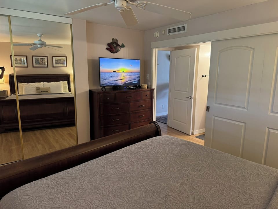 Full size dresser and LG HD TV with Spectrum cable.  
