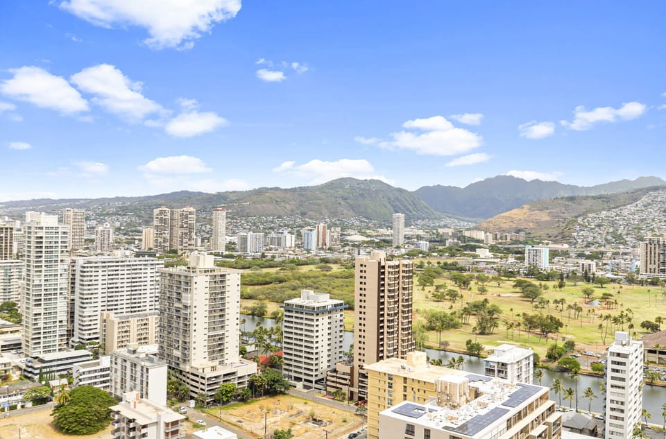 Mauka View