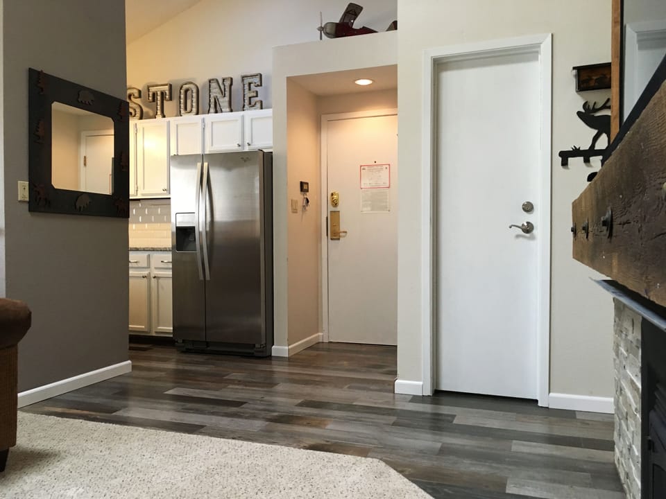 Entry way