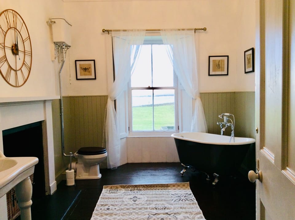 Double Room, Ensuite, Garden View | Bathroom