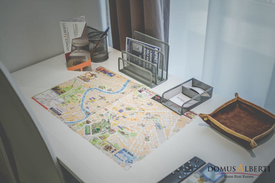 Double Room (Fori Imperiali) | In-room safe, desk, blackout drapes, soundproofing