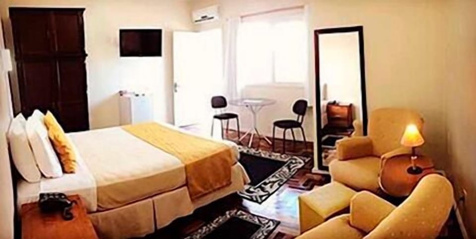 Comfort Room, Lanai | Minibar, blackout drapes, free WiFi, bed sheets