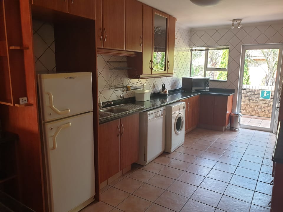 3 Bedroom Apartment | Private kitchen | Fridge, coffee/tea maker, electric kettle