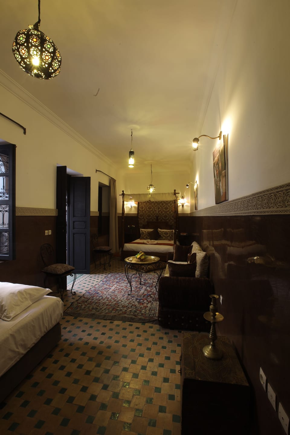 Presidential Suite | Premium bedding, in-room safe, soundproofing, iron/ironing board