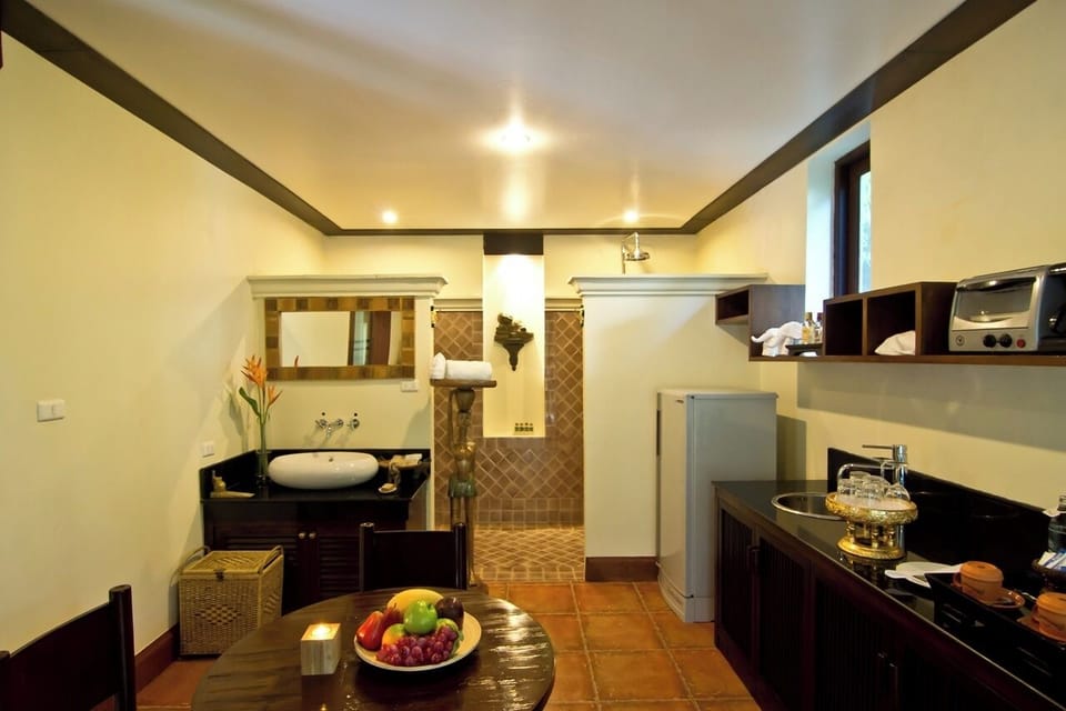 Steam Villa | In-room dining