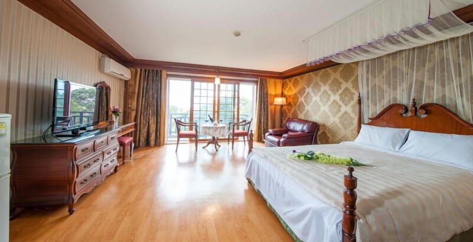 Standard Double Room | Free WiFi