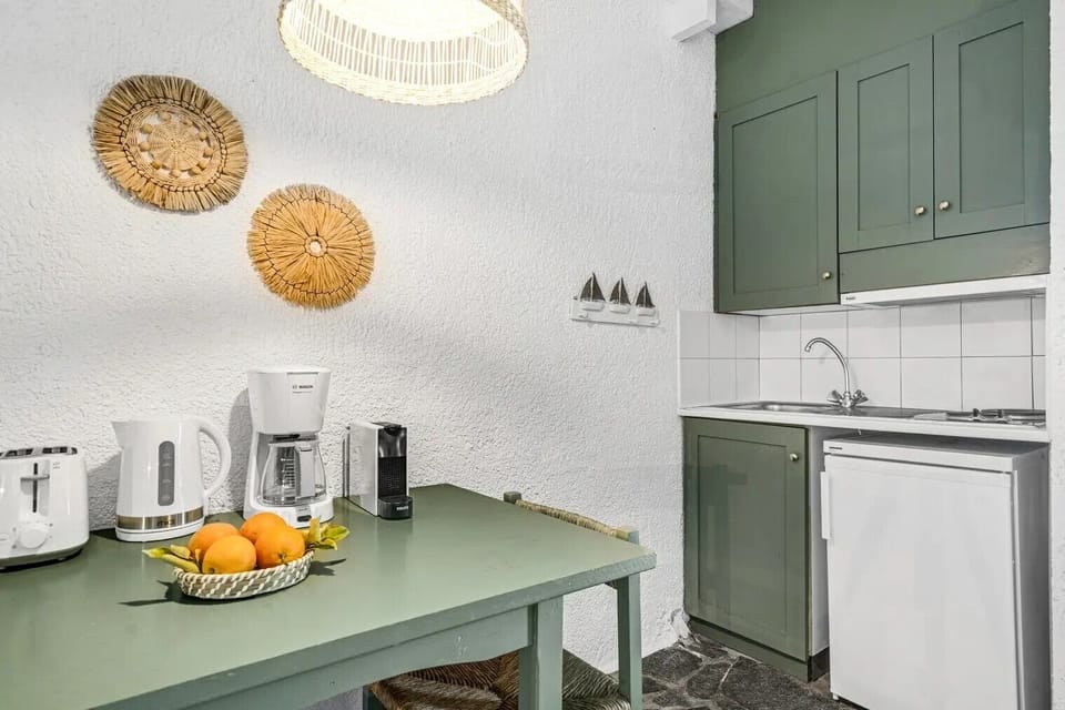 Double Studio with Partial Sea View | Private kitchen | Fridge, stovetop, coffee/tea maker, electric kettle