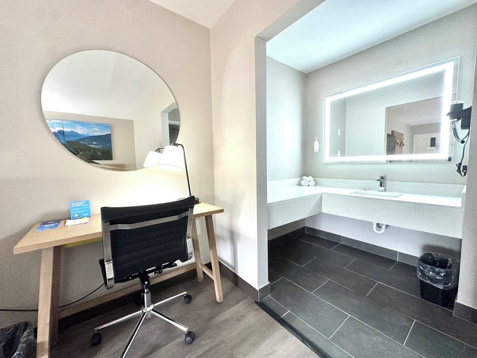2 Double Beds, Suite, Non-Smoking | Desk, laptop workspace, blackout drapes, iron/ironing board