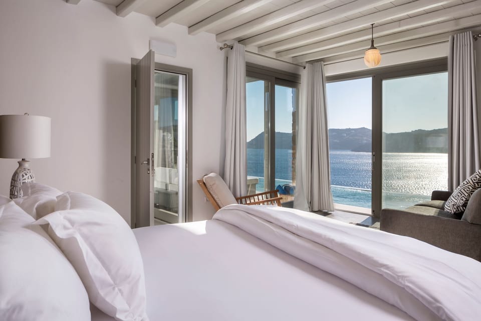 Deluxe Villa, 2 Bedrooms, Private Pool | Down comforters, Tempur-Pedic beds, minibar, in-room safe