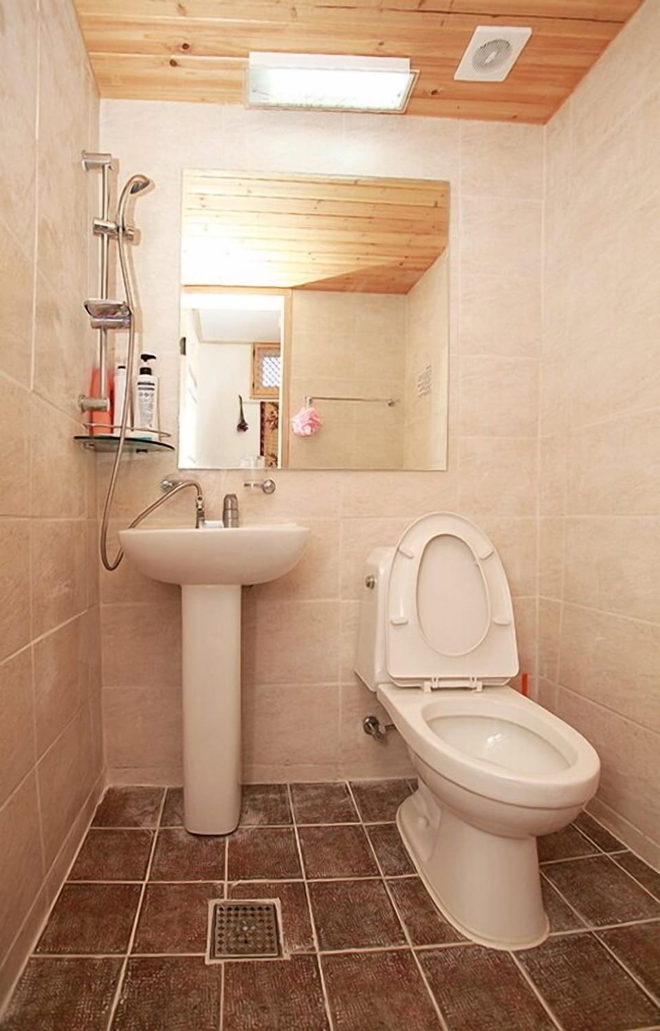 Shower, free toiletries, hair dryer, slippers