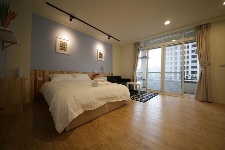 City Double Room, Balcony, City View | Blackout drapes, soundproofing, rollaway beds, free WiFi