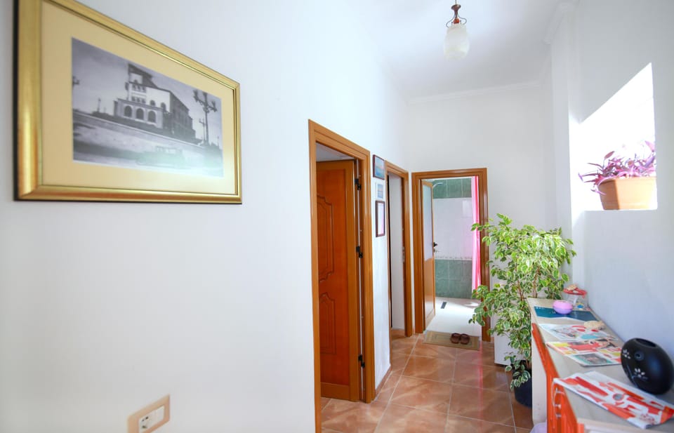 2 bedrooms, free WiFi