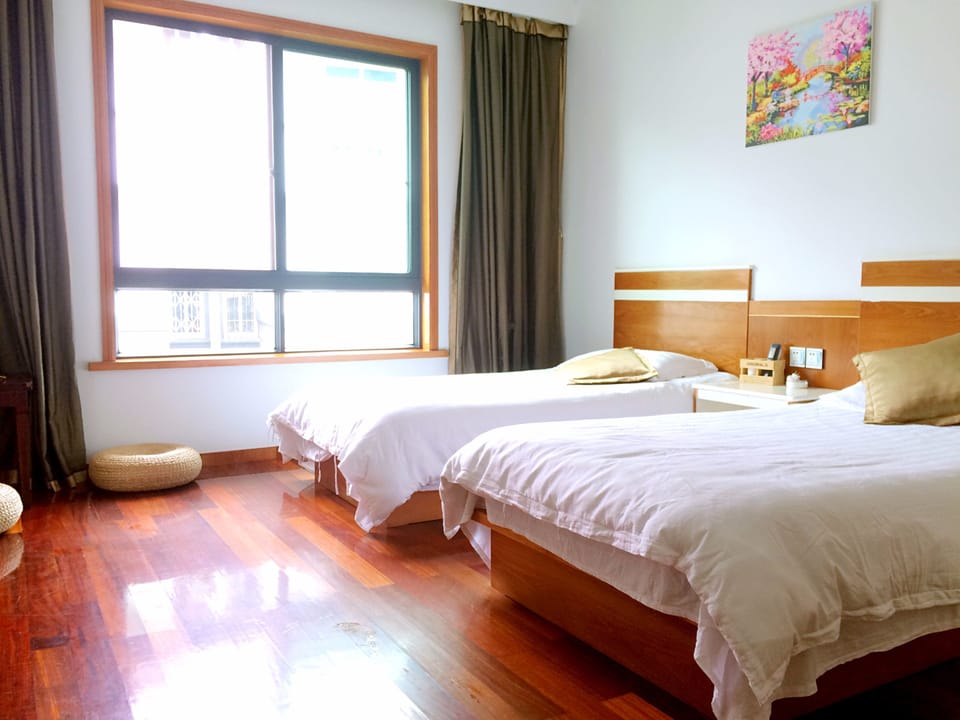 Twin Room | Living room | LCD TV