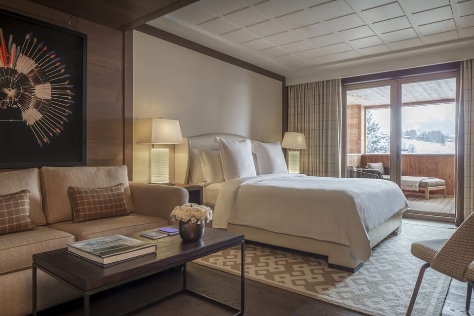 1 bedroom, Egyptian cotton sheets, premium bedding, memory foam beds