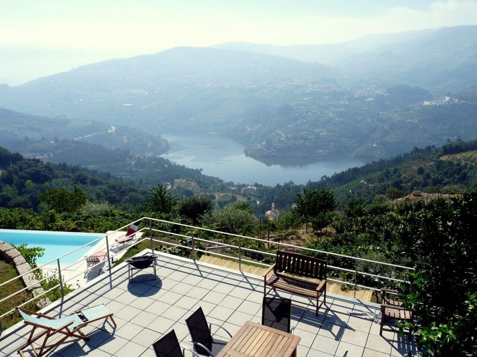Um recanto sobre o Douro