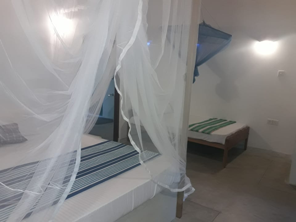 Family Room | In-room safe, iron/ironing board, free WiFi