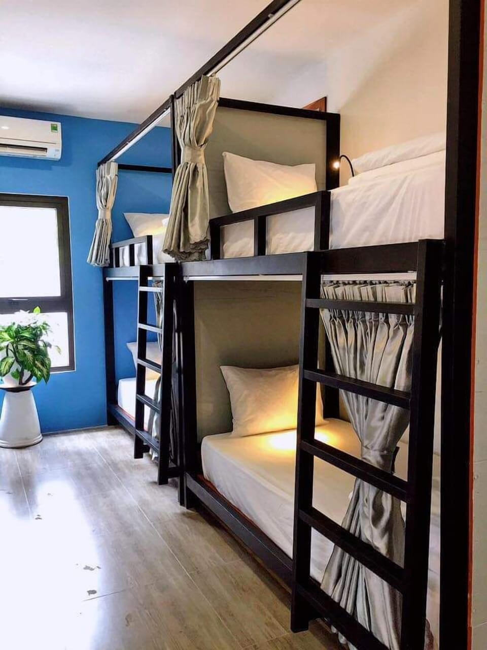 Bed in 8 Beds Mixed Dorm | Premium bedding, Select Comfort beds, in-room safe, blackout drapes