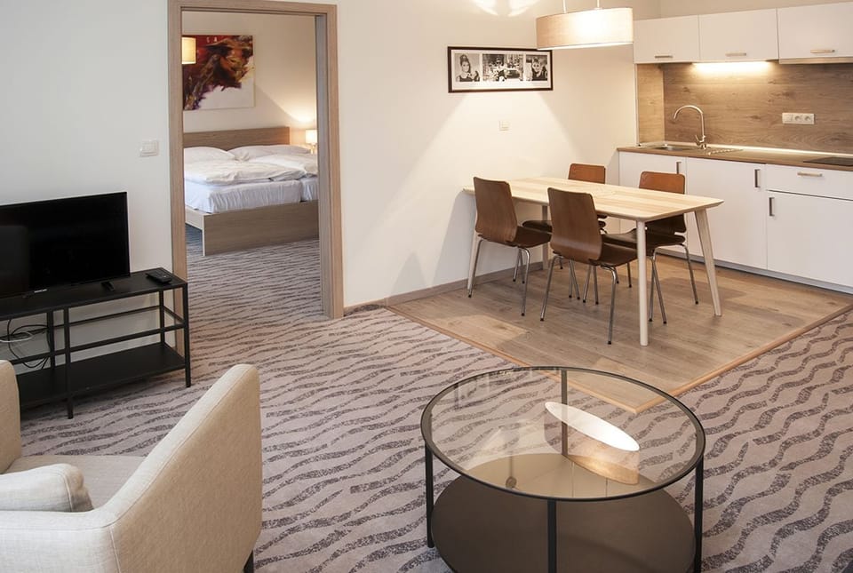Family Studio | Private kitchenette