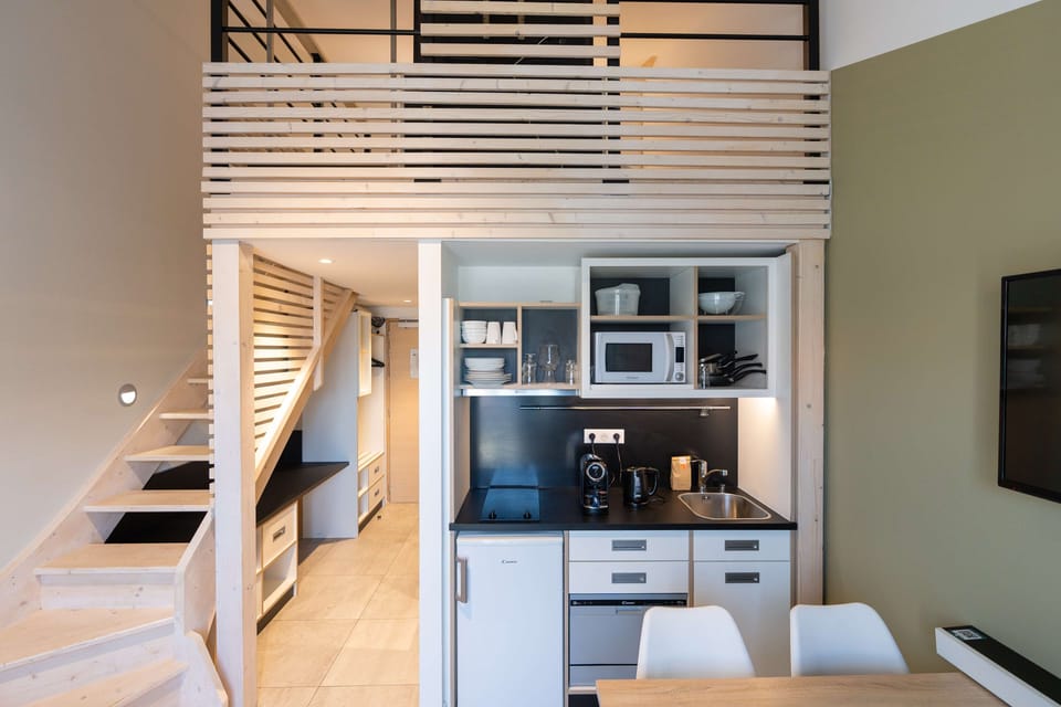 Executive Apartment, 1 Bedroom (One Double Bed, One Sofa Bed) | In-room safe, laptop workspace, blackout drapes, soundproofing