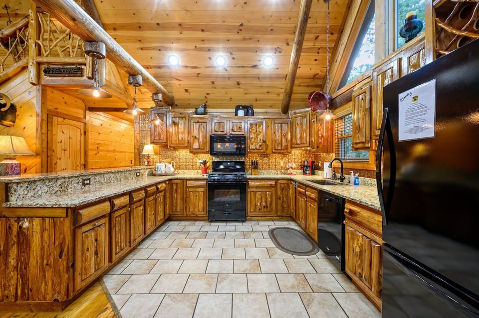Large and spacious kitchen fully equipped with everything you may need.