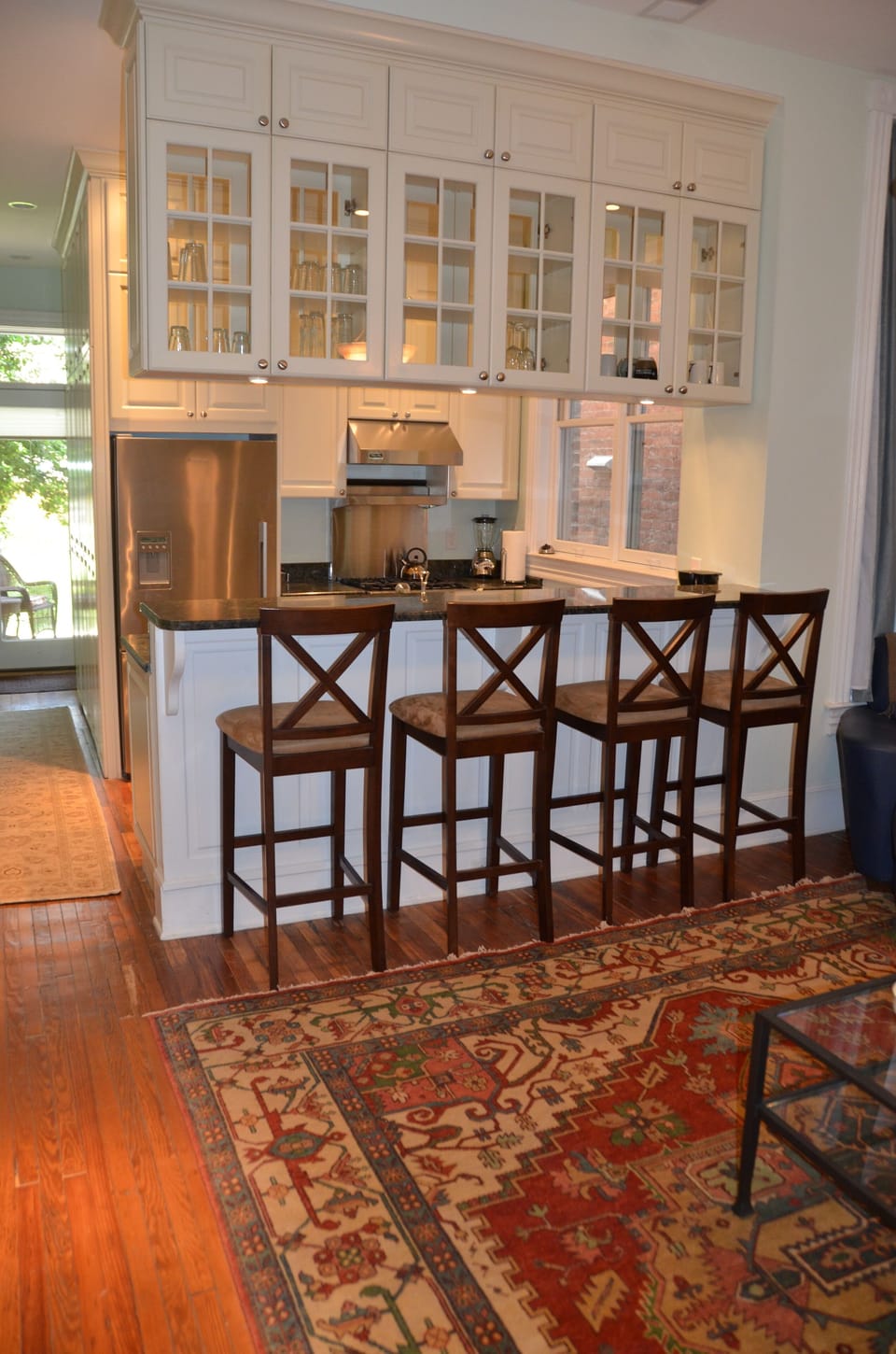 Gourmet Kitchen and Breakfast Bar