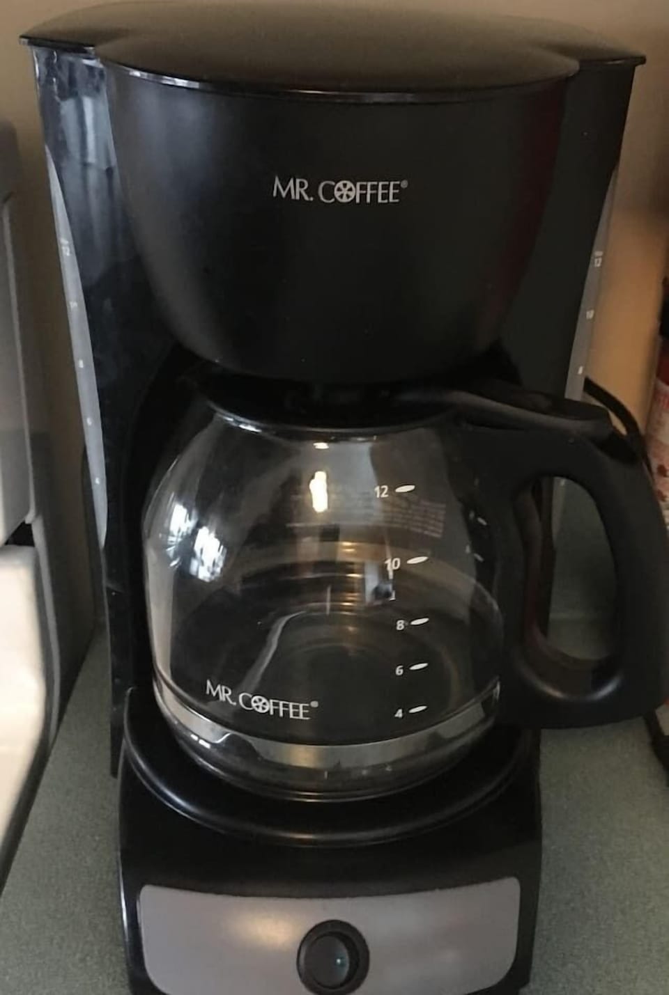 12 cup coffee pot, just bring your coffee!