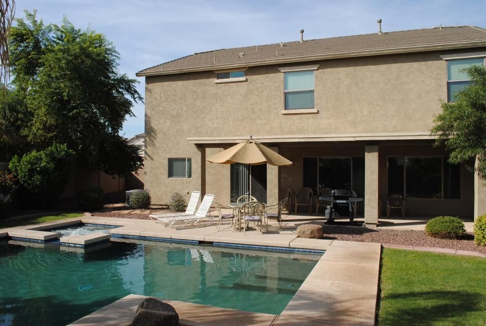 Beautiful backyard w/ pool & spa for relaxation and enjoying family and friends