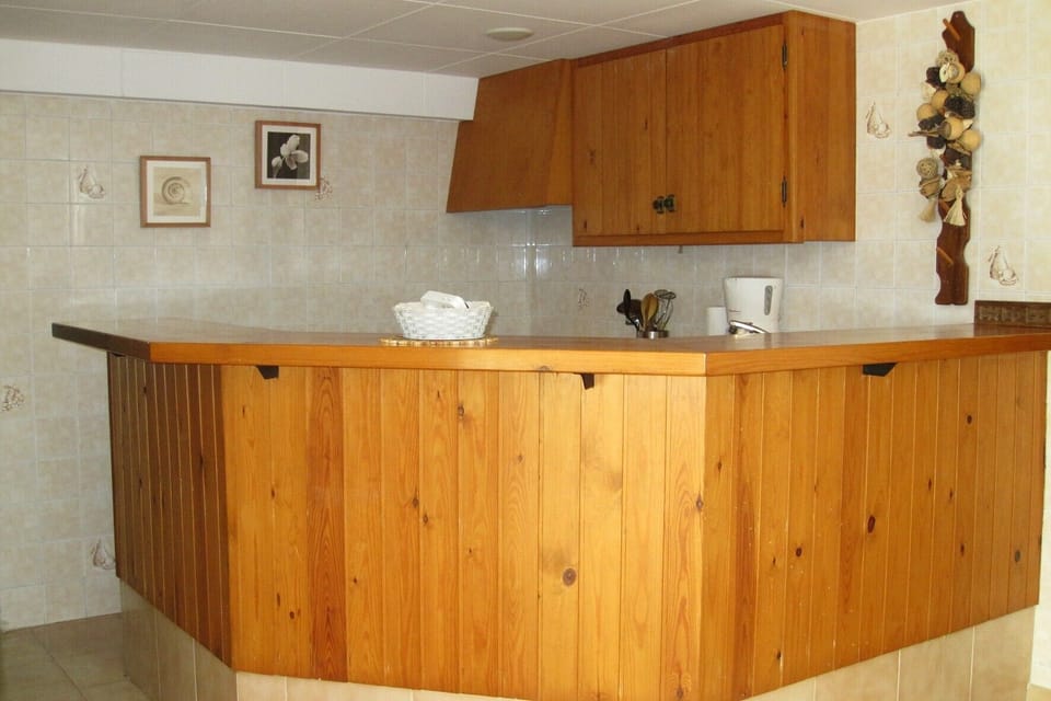 STUDIO KITCHEN