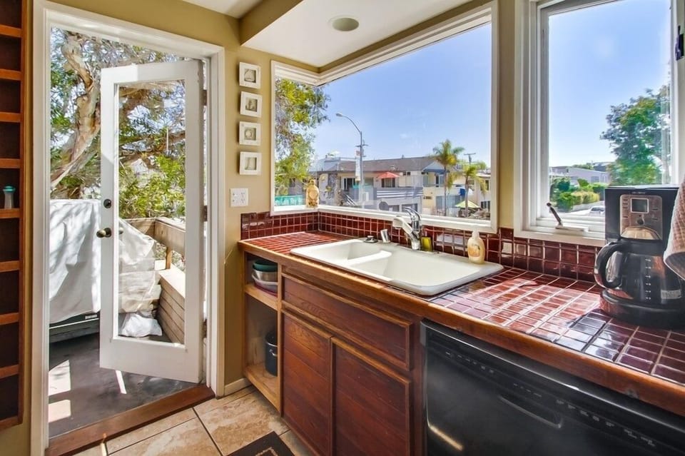 Kitchen with bay view windows