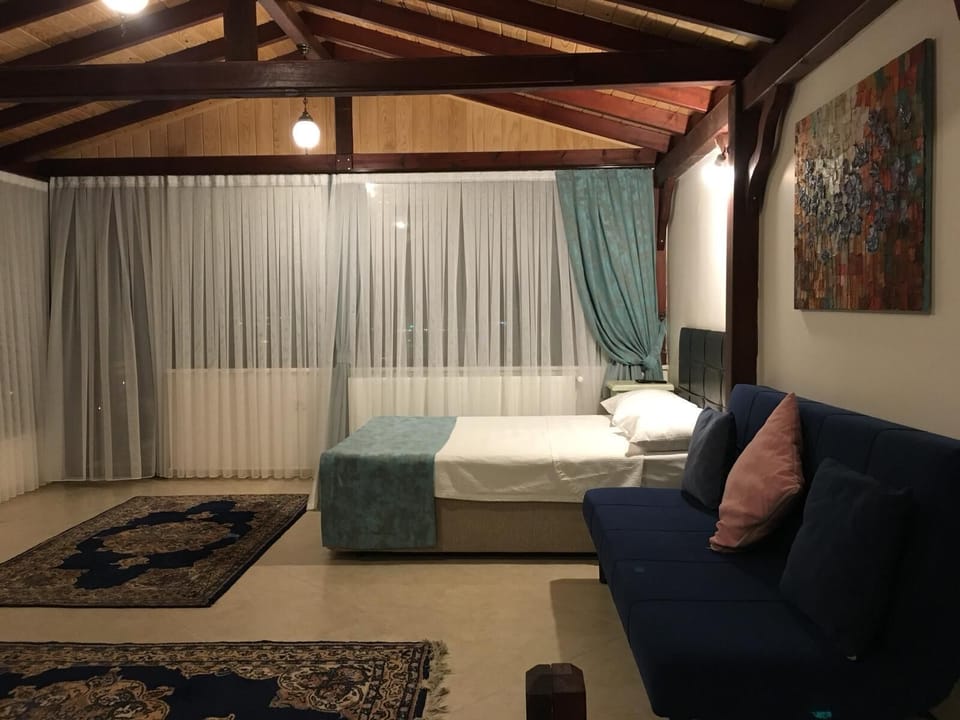 Superior Double Room | Lake view