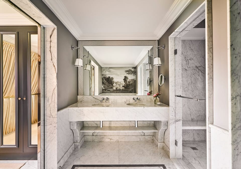 Suite (Harcourt) | Bathroom | Separate tub and shower, rainfall showerhead, designer toiletries