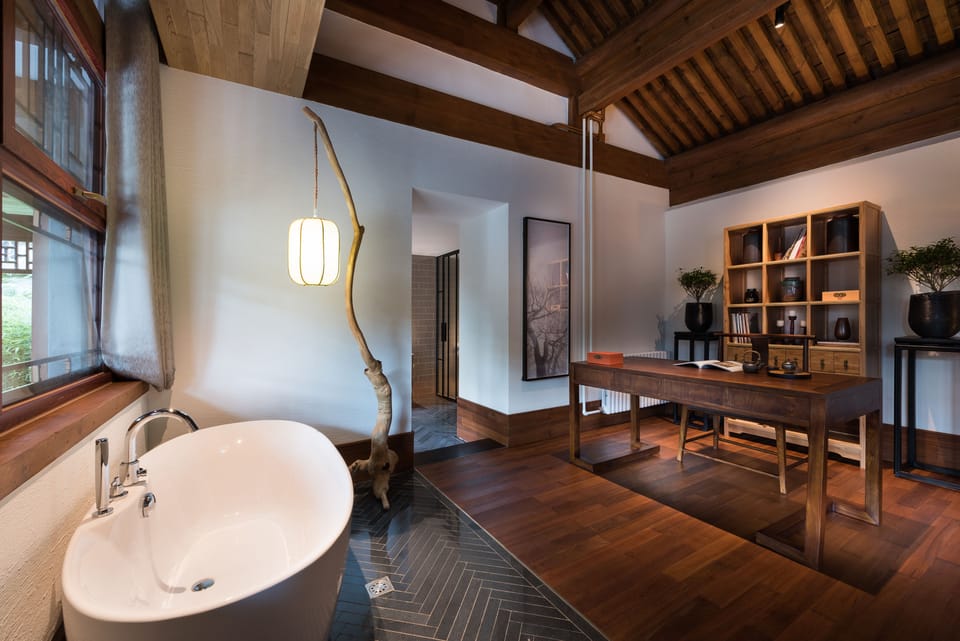 Suite | In-room dining