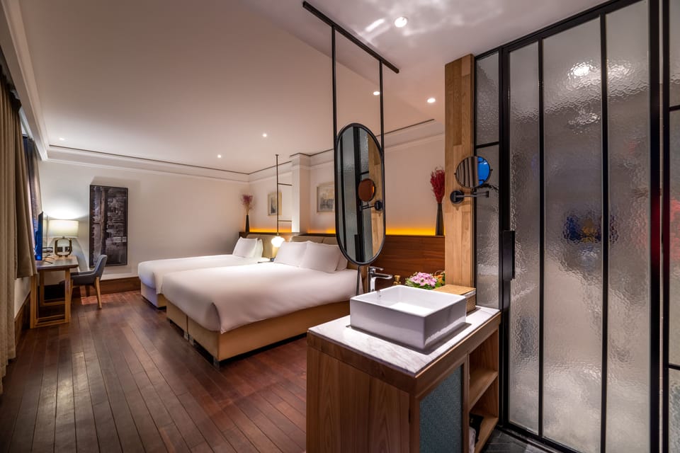 Separate tub and shower, free toiletries, bathrobes, slippers