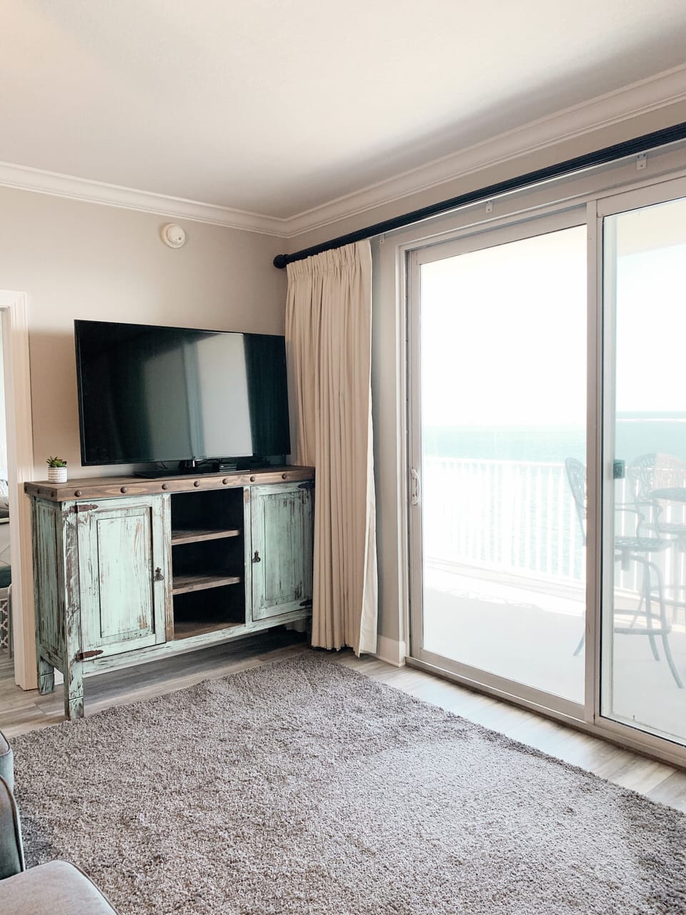 55” tv in living room 