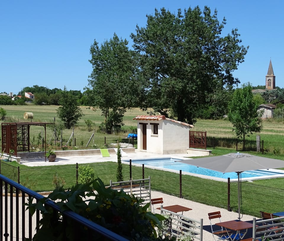 Le relais d'Arzac Bed and Breakfast in Occitanie