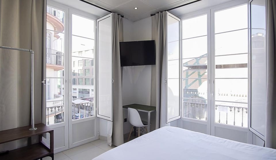 Superior Double Room | Soundproofing, free cribs/infant beds, free WiFi, bed sheets
