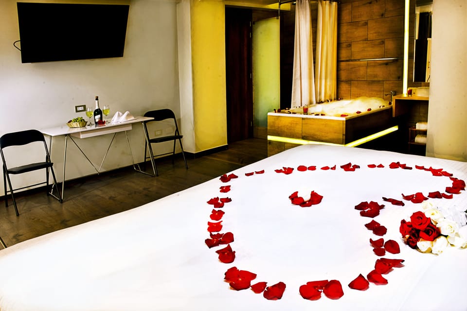 Single Room | Rollaway beds, free WiFi, bed sheets