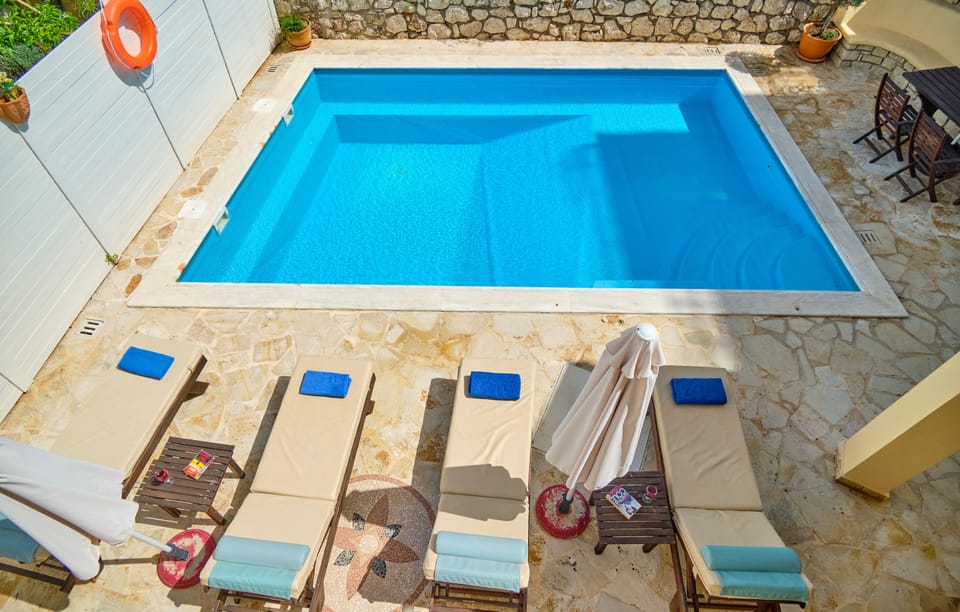 Villa Fotini with private pool Imerolia Kassiopi - Swimming Pool