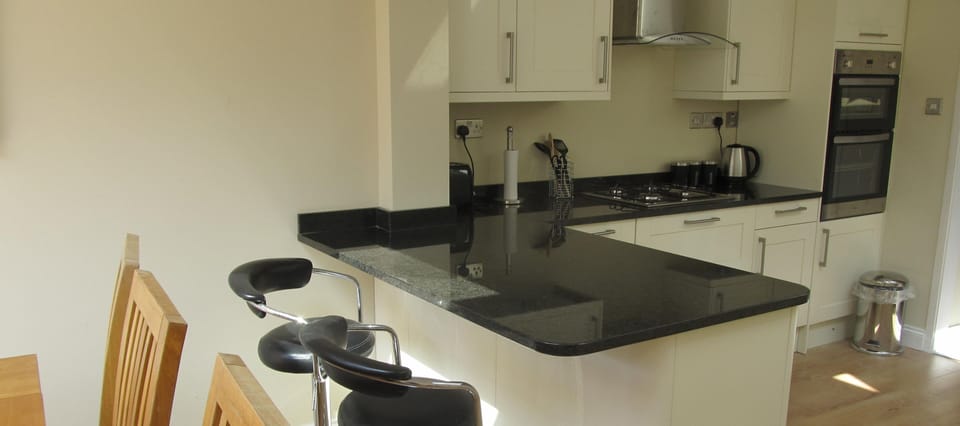 Breakfast bar