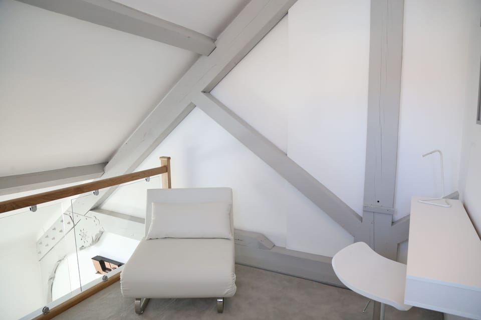 Contemporary double room