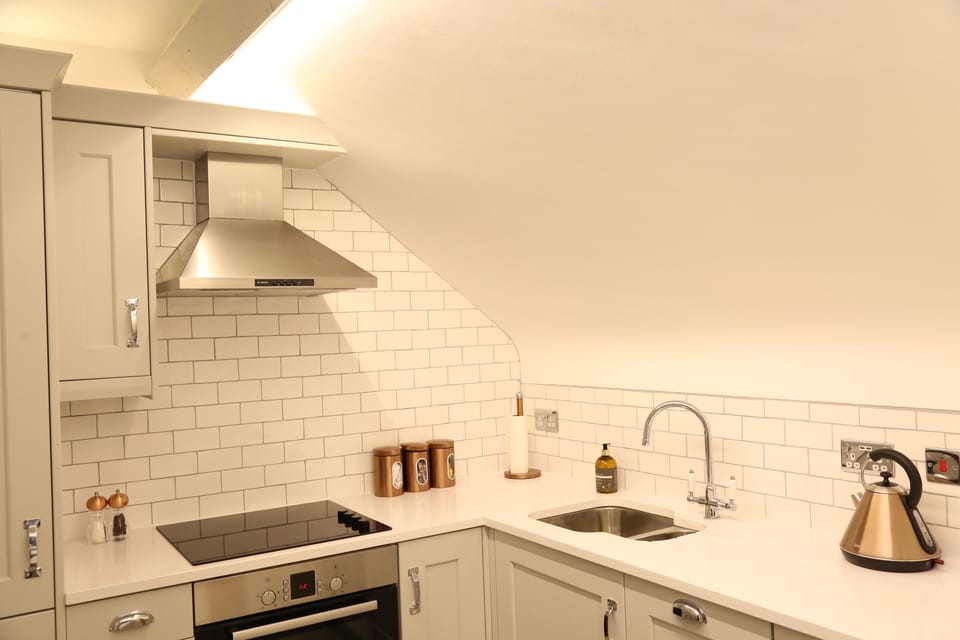 Arched kitchen ceiling