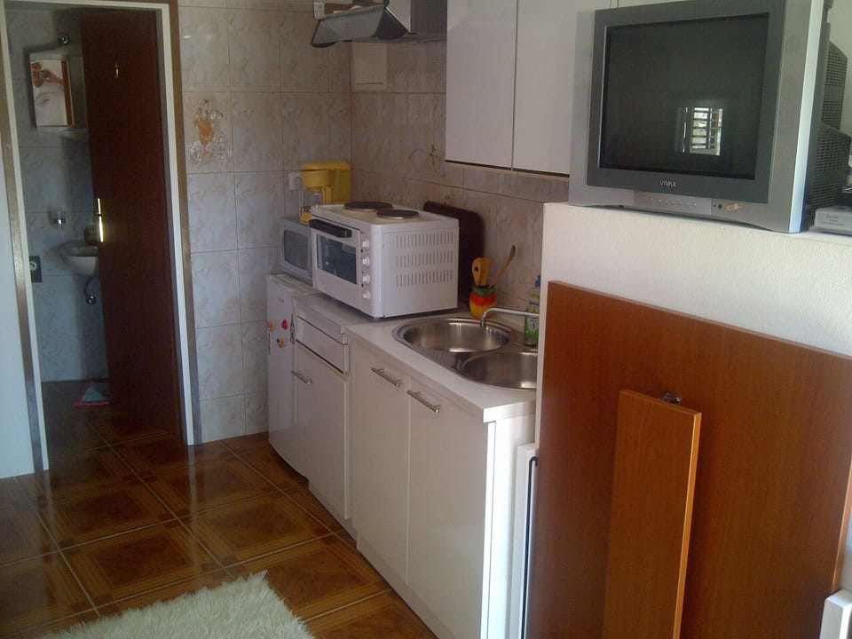 Kitchen of A2 Studio apartment